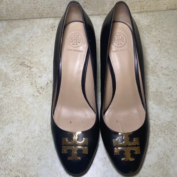 Tory Burch Black Leather Wedge Pumps Gold Logo Accent Elegant Comfortable - Picture 9 of 9